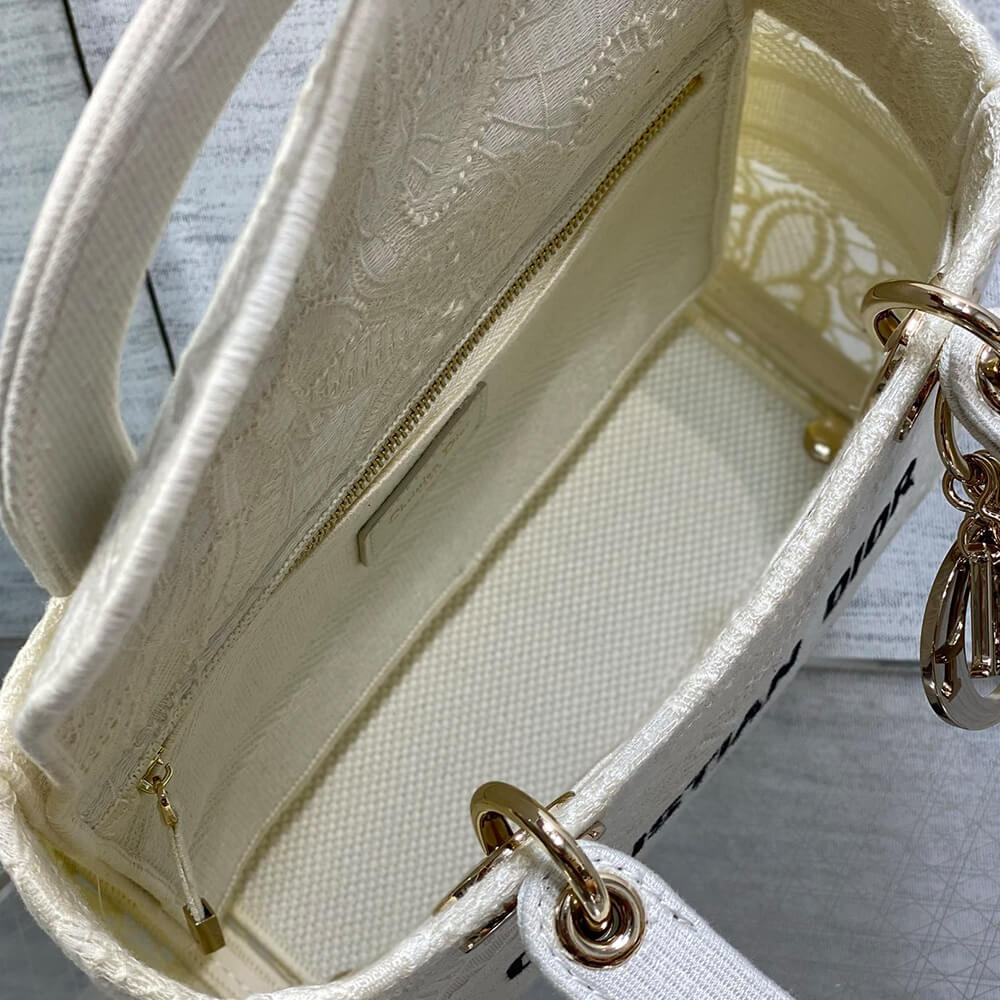 D*or medium lady d-lite bag