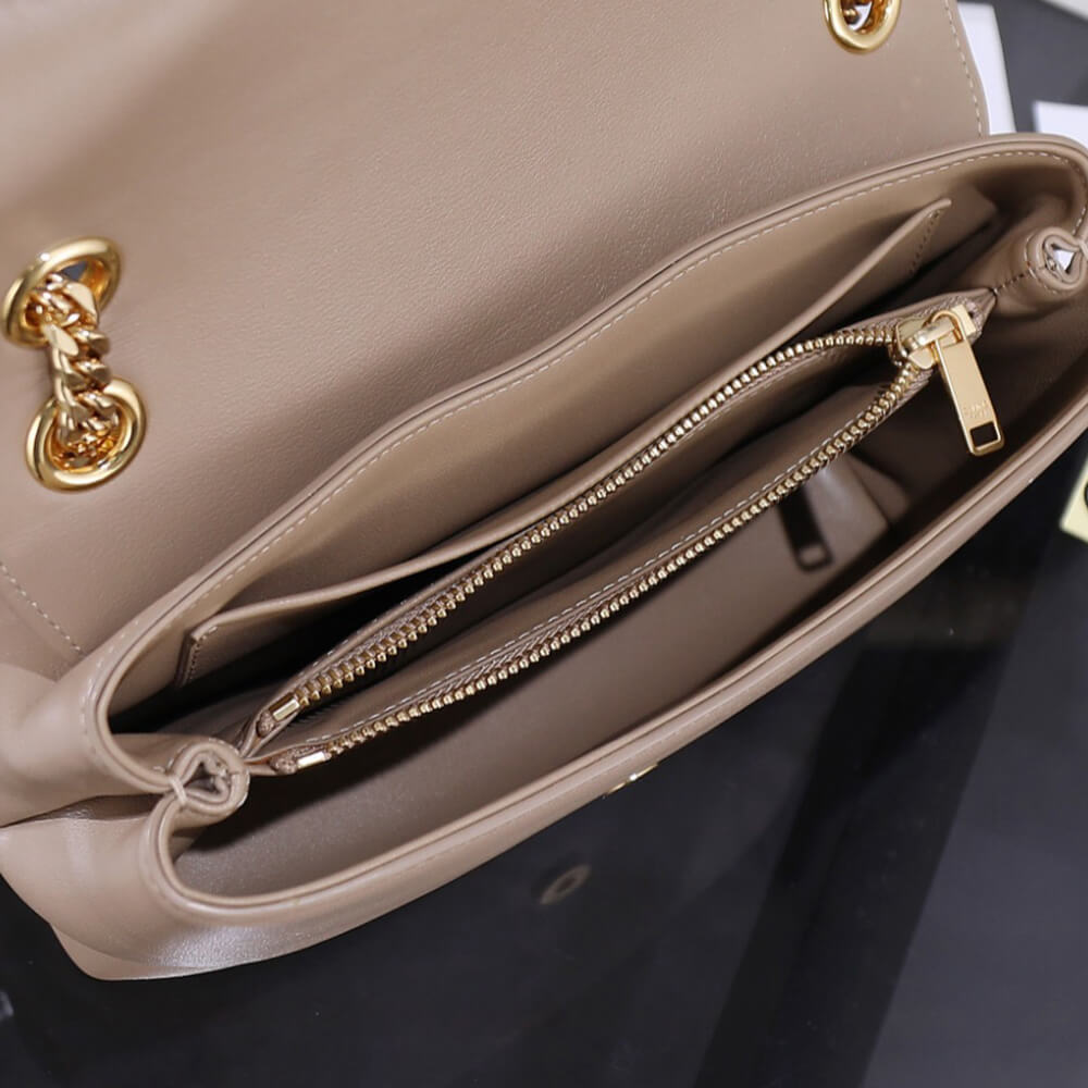 ce**e medium ce**e victoire bag in S*pple calfskin